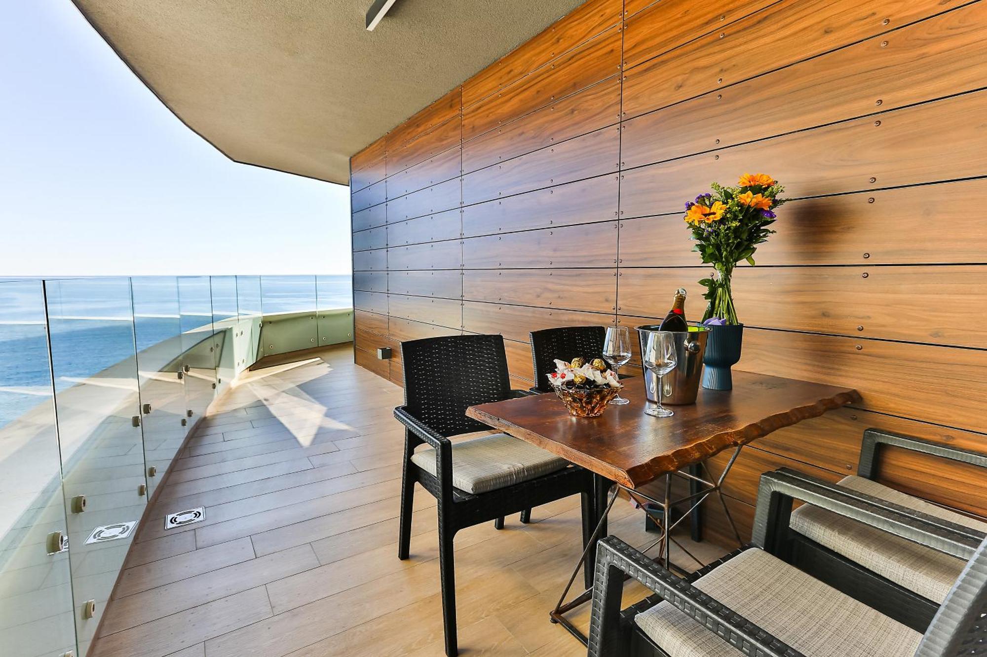 Maresia Boutique Suites Budva Ngoại thất bức ảnh