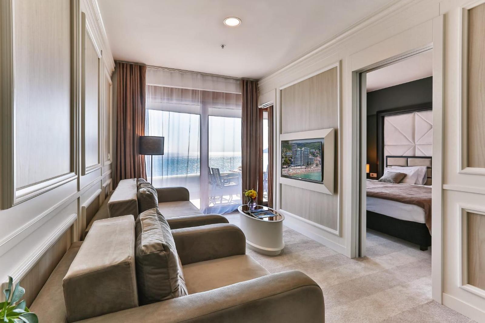 Maresia Boutique Suites Budva Ngoại thất bức ảnh