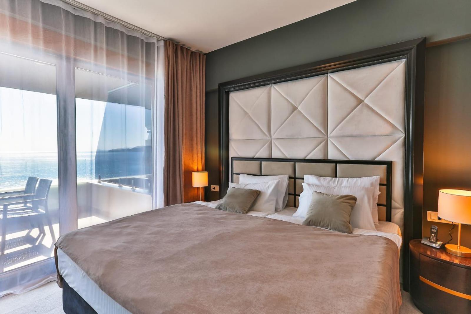 Maresia Boutique Suites Budva Ngoại thất bức ảnh